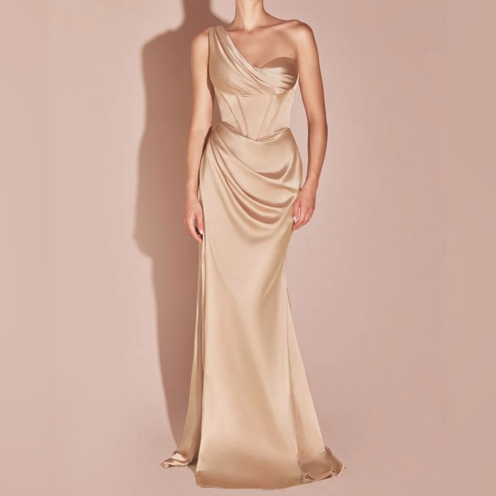 NWT Audra Gown One-Shoulder Satin Corset Gown